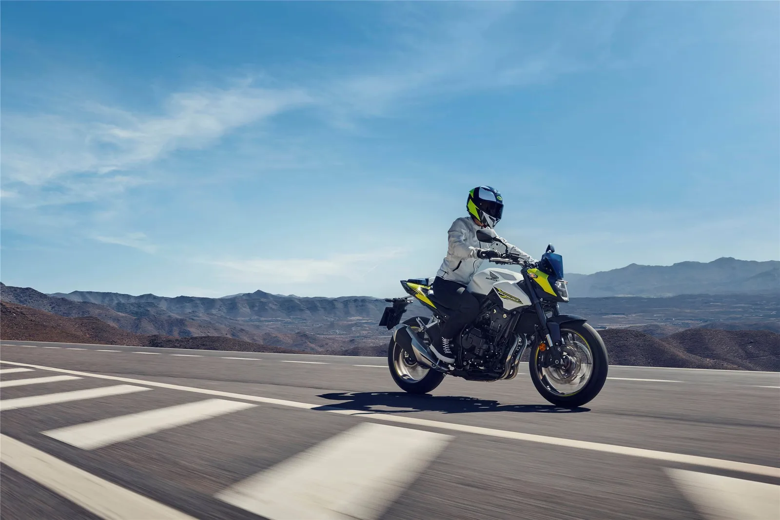 Honda CB500 Hornet E-Clutch