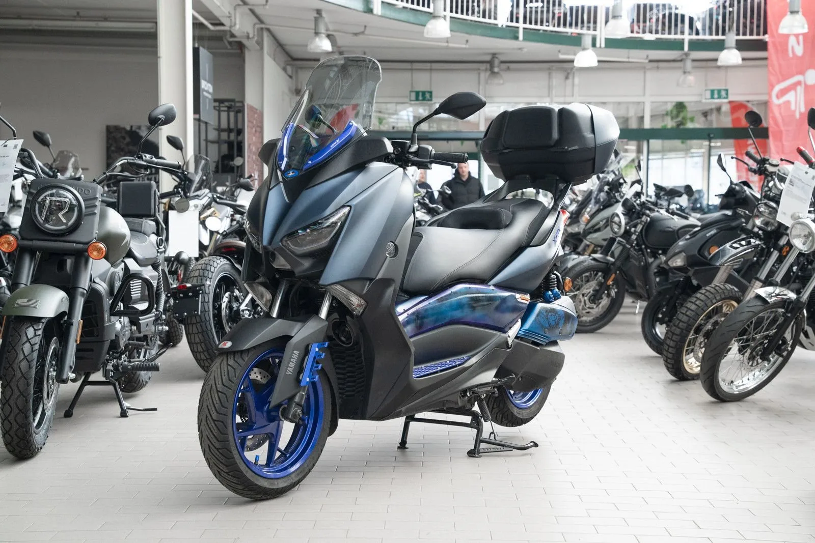 Yamaha XMAX 300