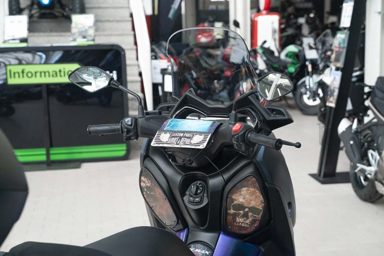 Yamaha XMAX 300