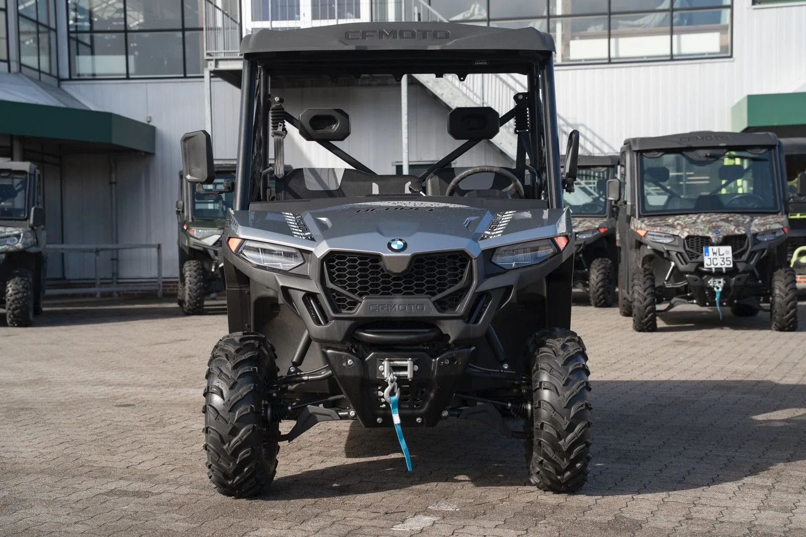 CFMOTO UForce 600