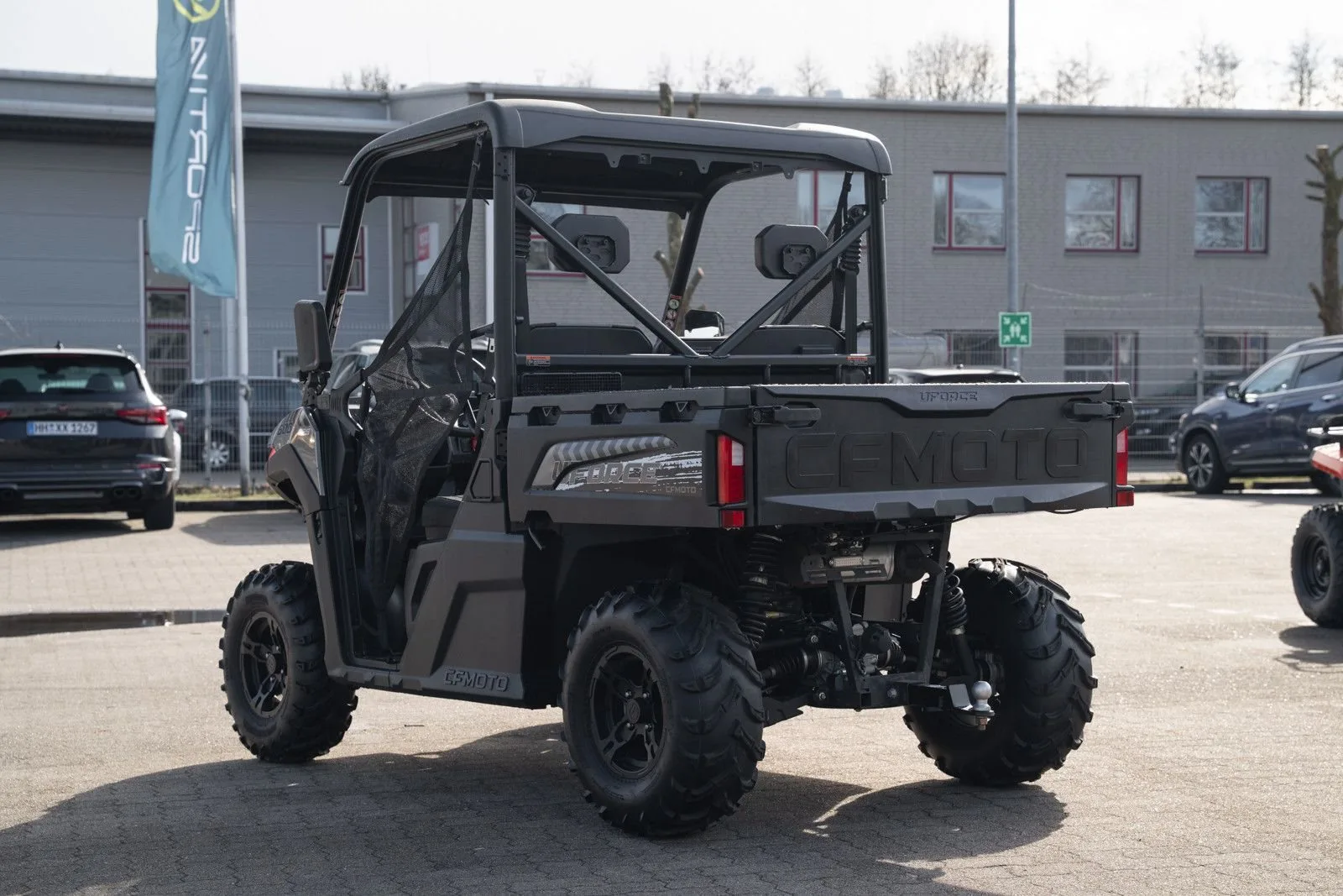 CFMOTO UForce 600