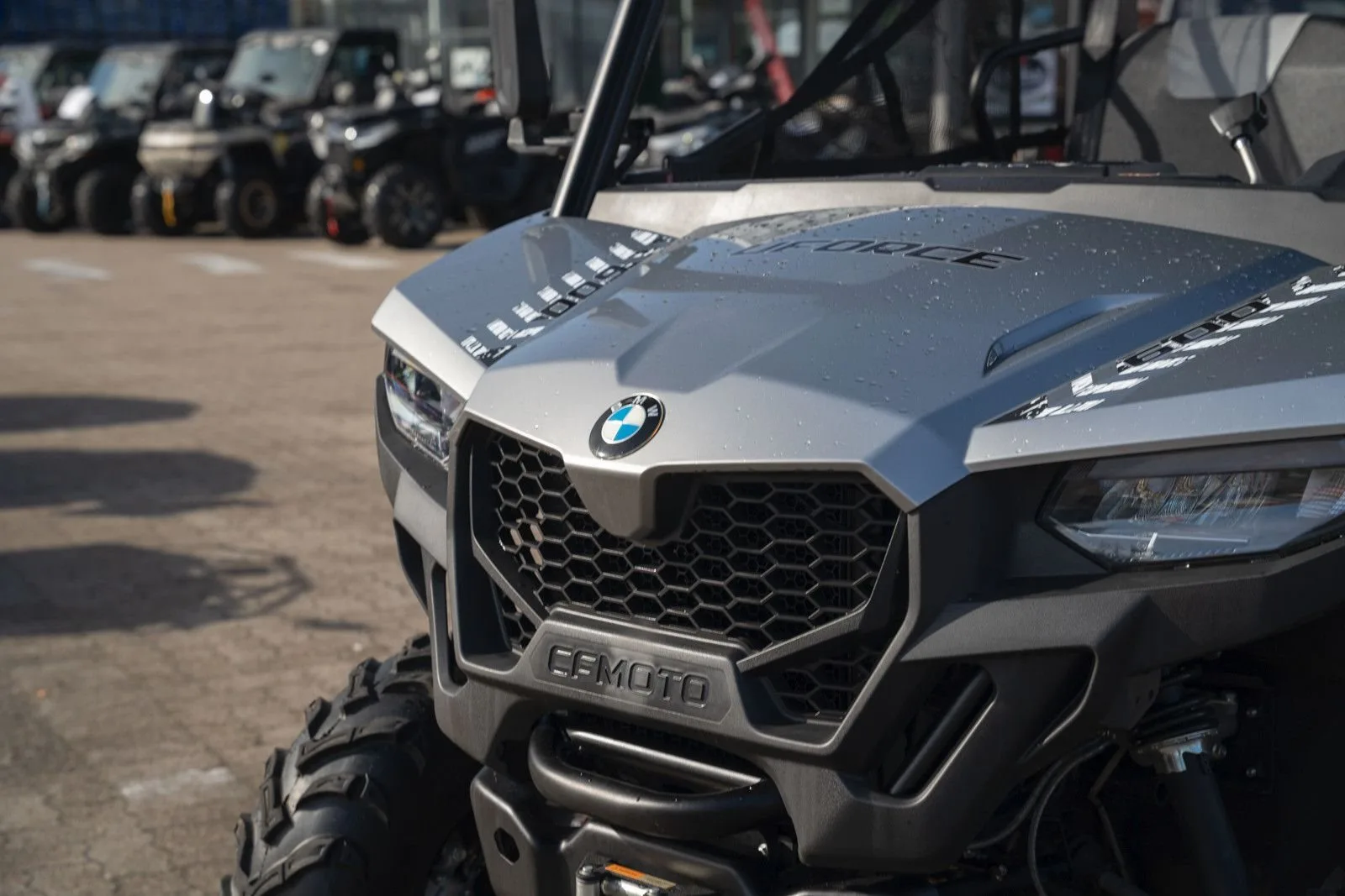 CFMOTO UForce 600