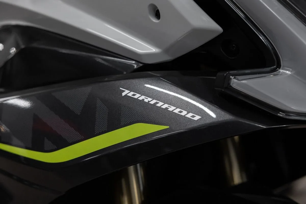 Benelli Tornado 550