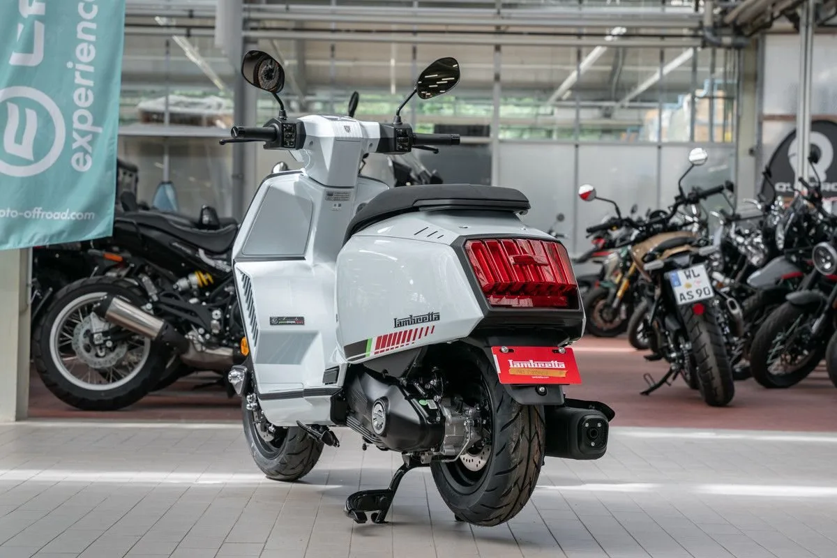 Lambretta X125