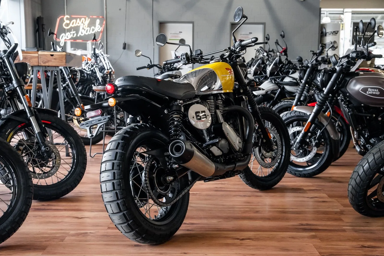 BSA Scrambler 650