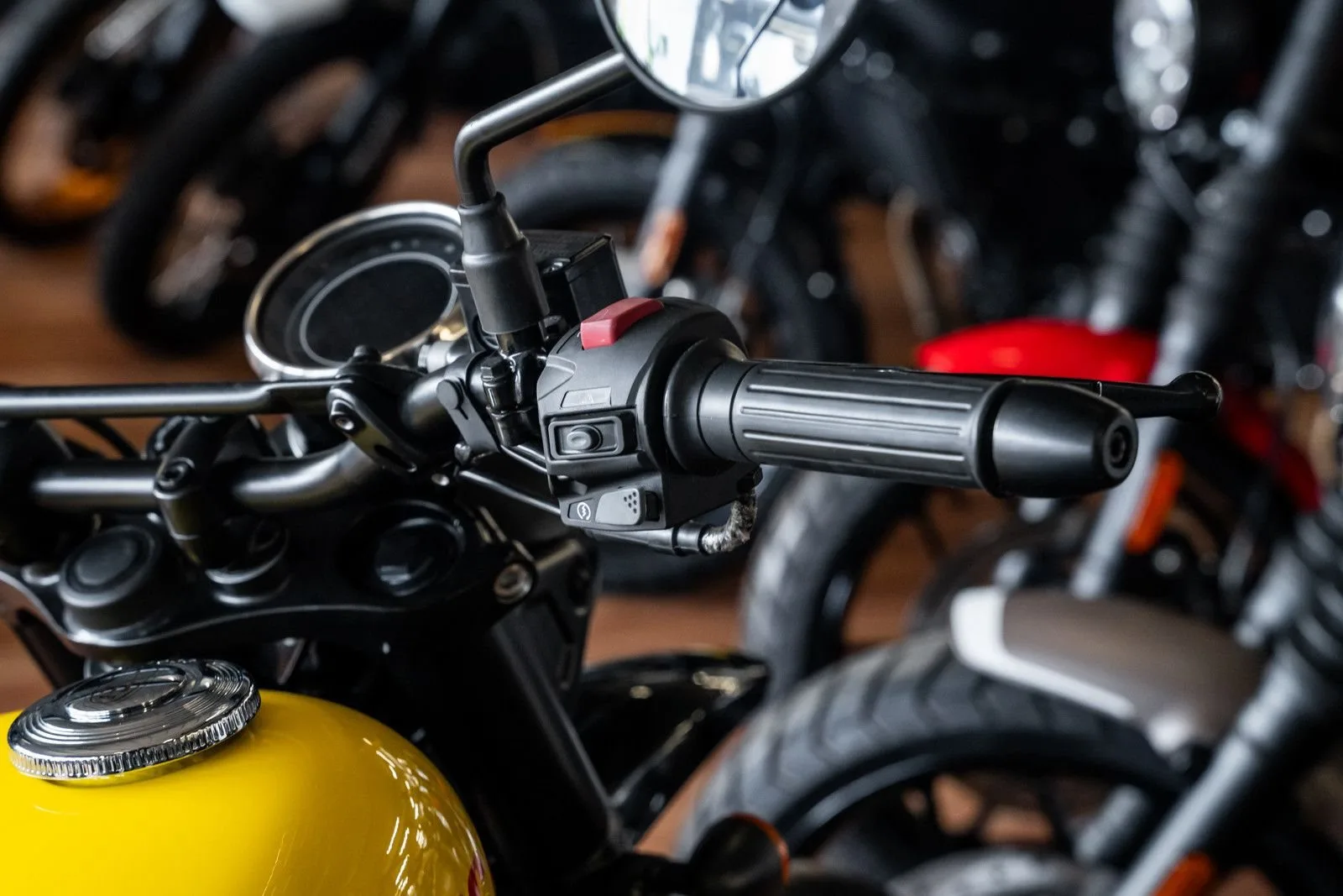 BSA Scrambler 650