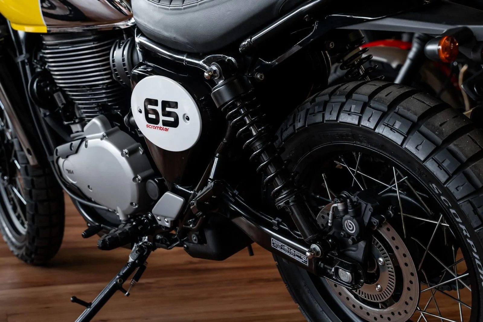 BSA Scrambler 650