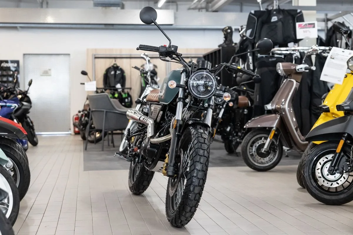 United Motors UM Scrambler X Naked 125