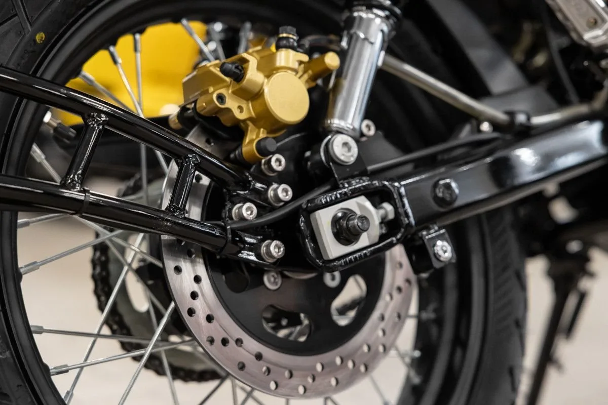 United Motors UM Scrambler X Naked 125