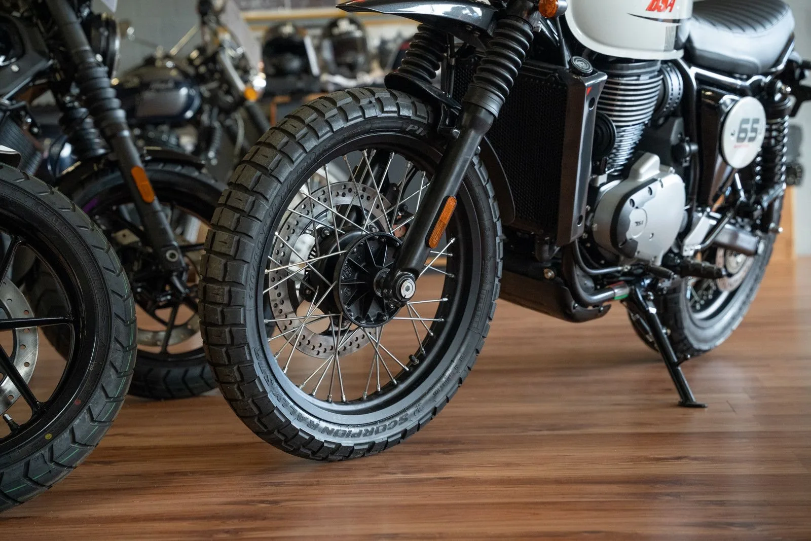 BSA Scrambler 650