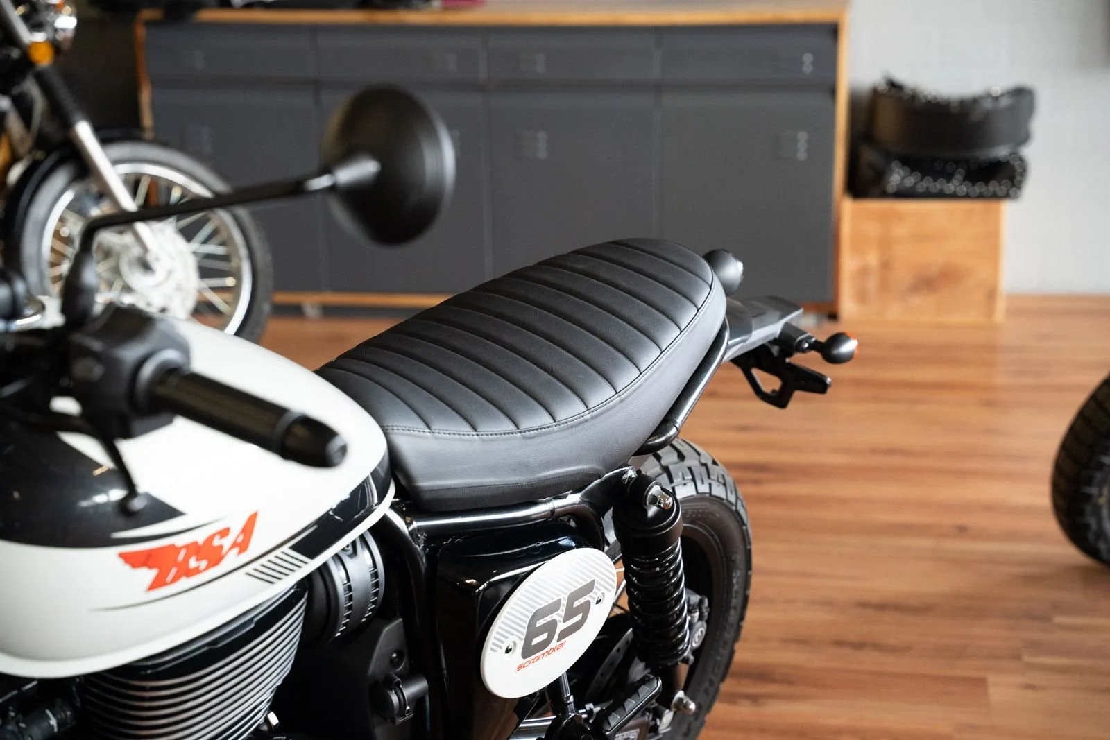 BSA Scrambler 650