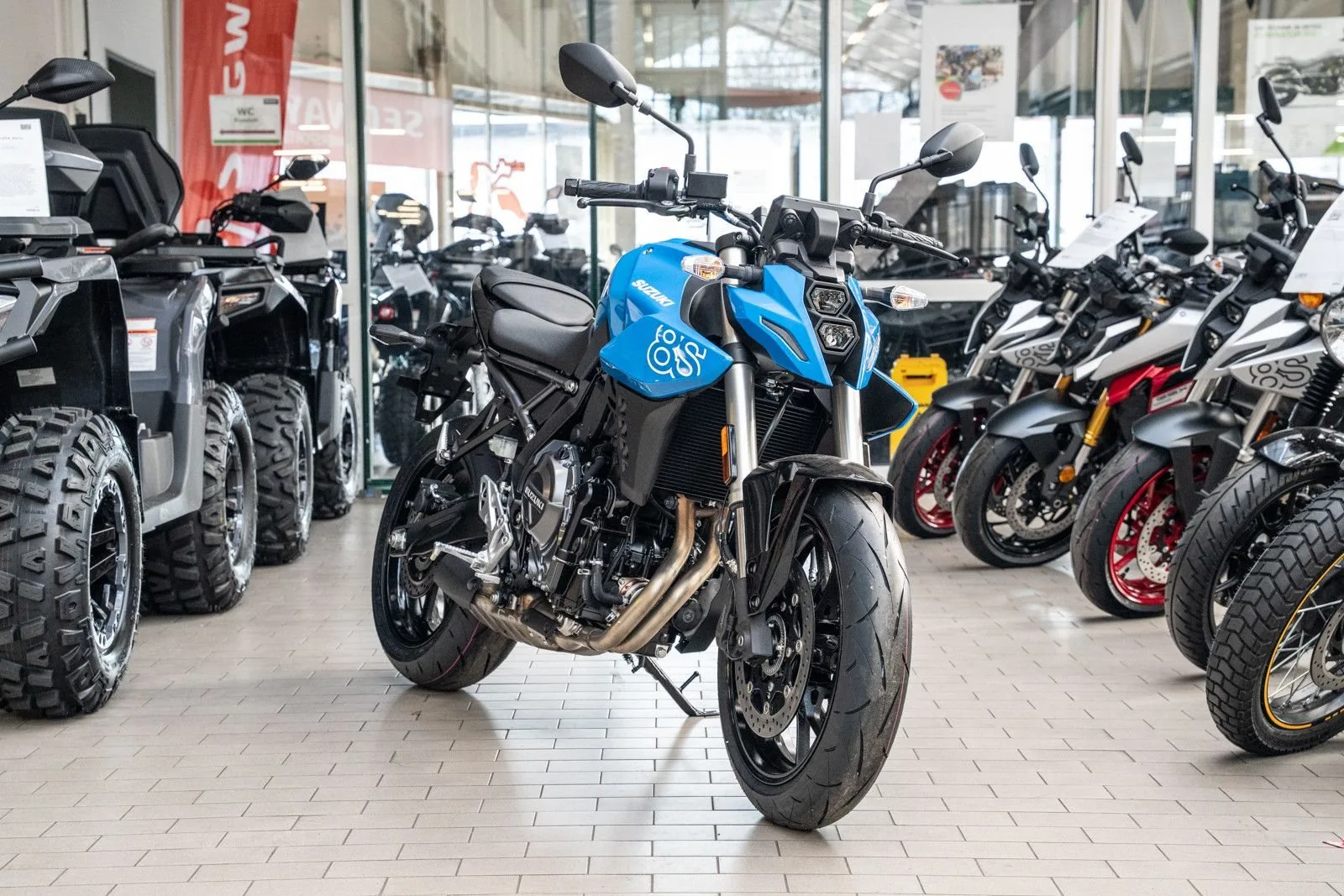 Suzuki GSX-8S