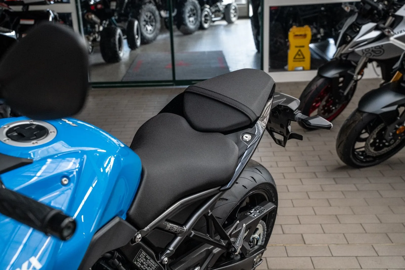 Suzuki GSX-8S