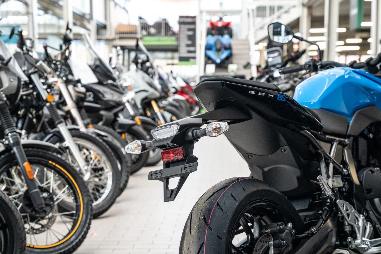 Suzuki GSX-8S