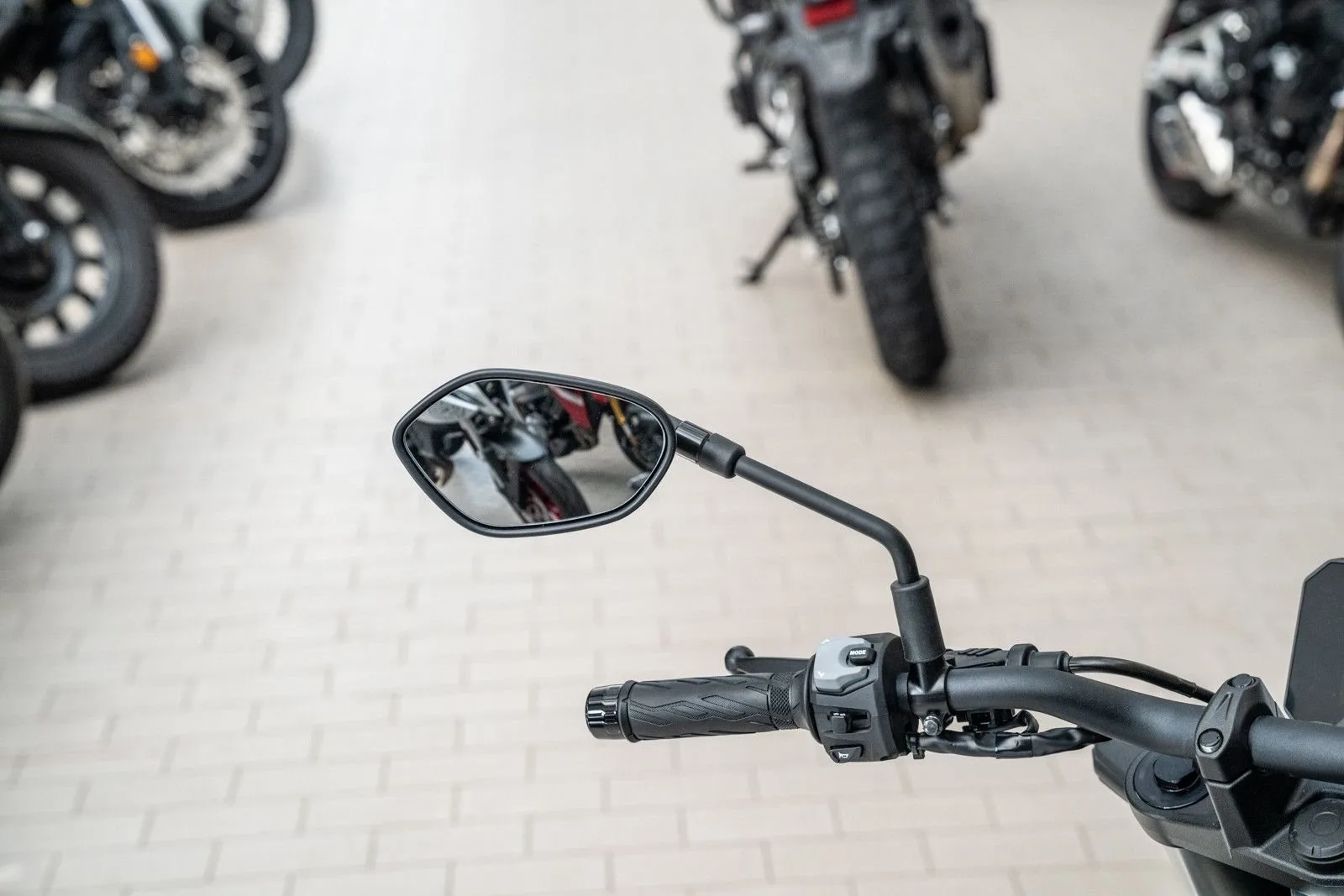 Suzuki GSX-8S