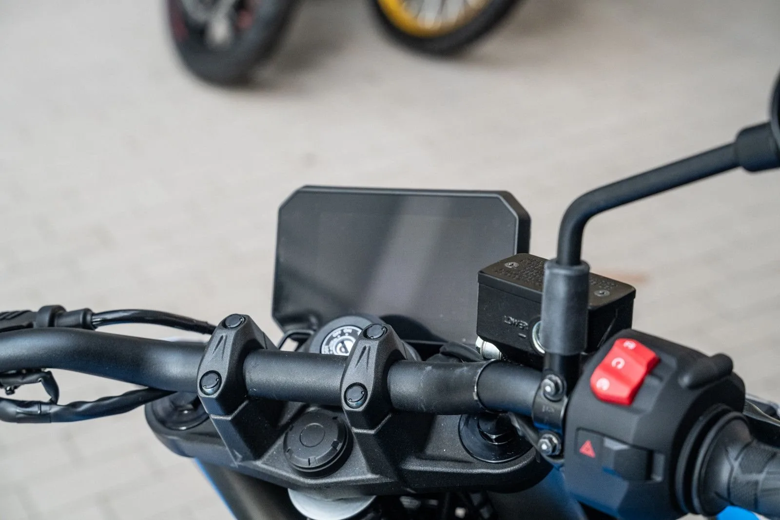 Suzuki GSX-8S