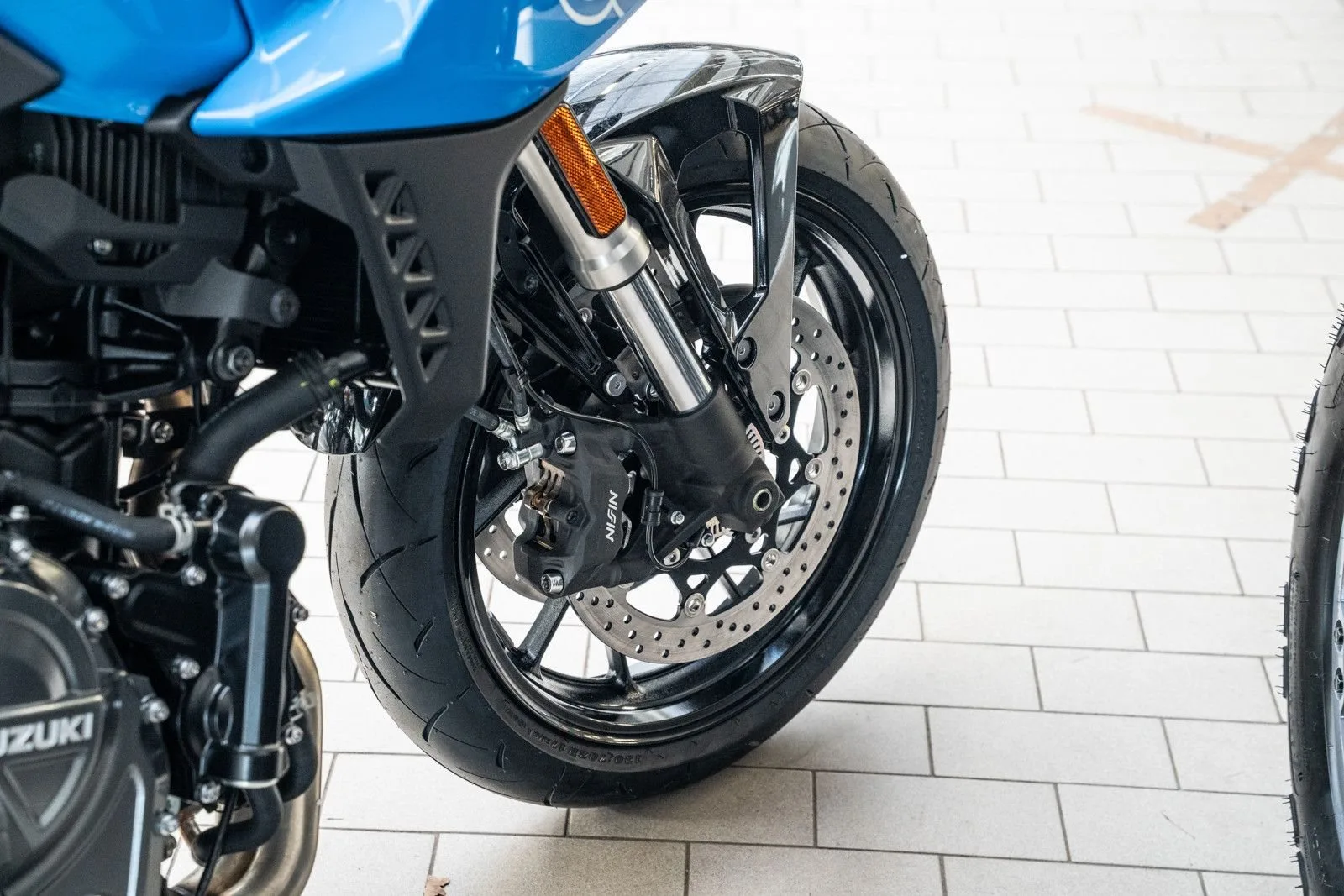 Suzuki GSX-8S