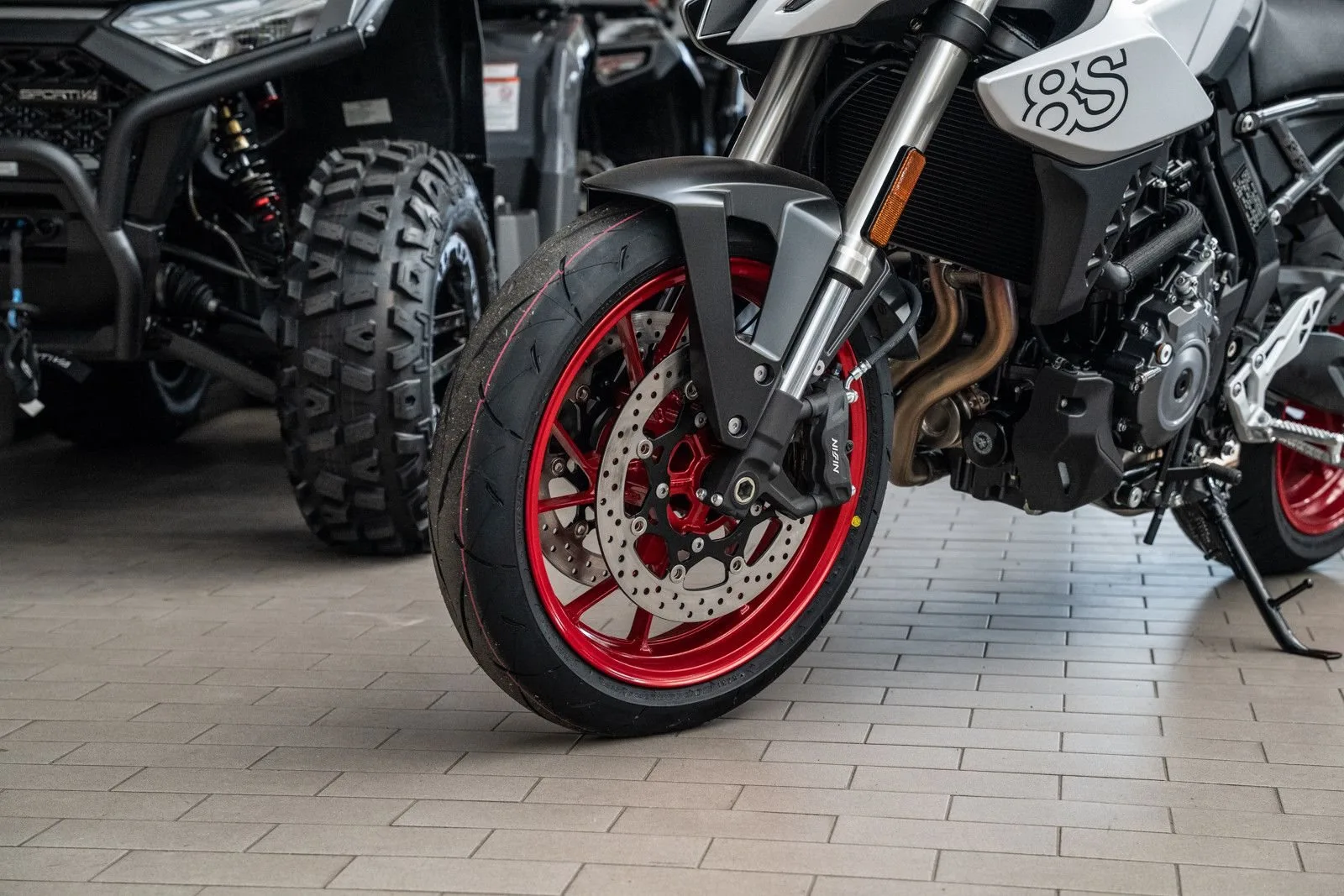 Suzuki GSX-8S