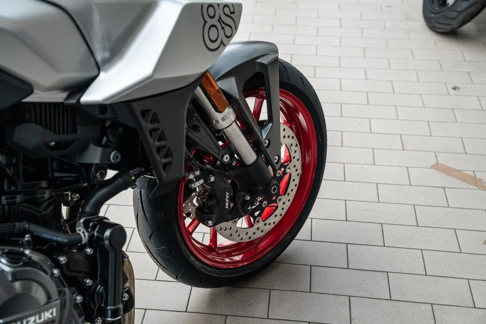 Suzuki GSX-8S