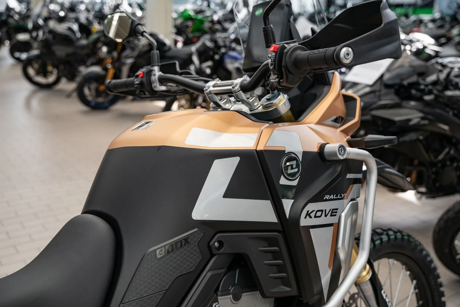 Kove 800X RAlly