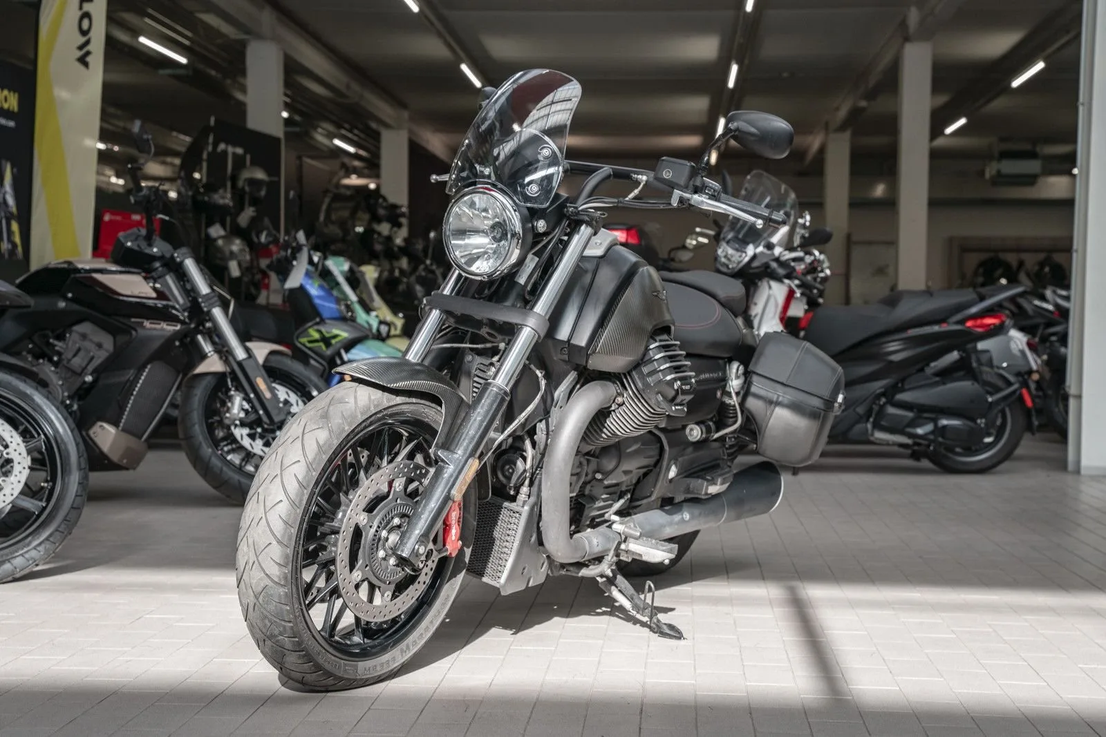 Moto Guzzi California 1400 Audace Carbon