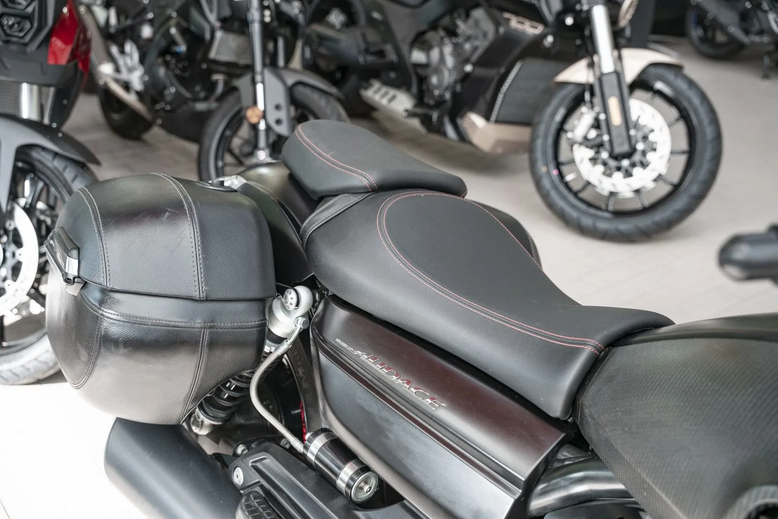 Moto Guzzi California 1400 Audace Carbon