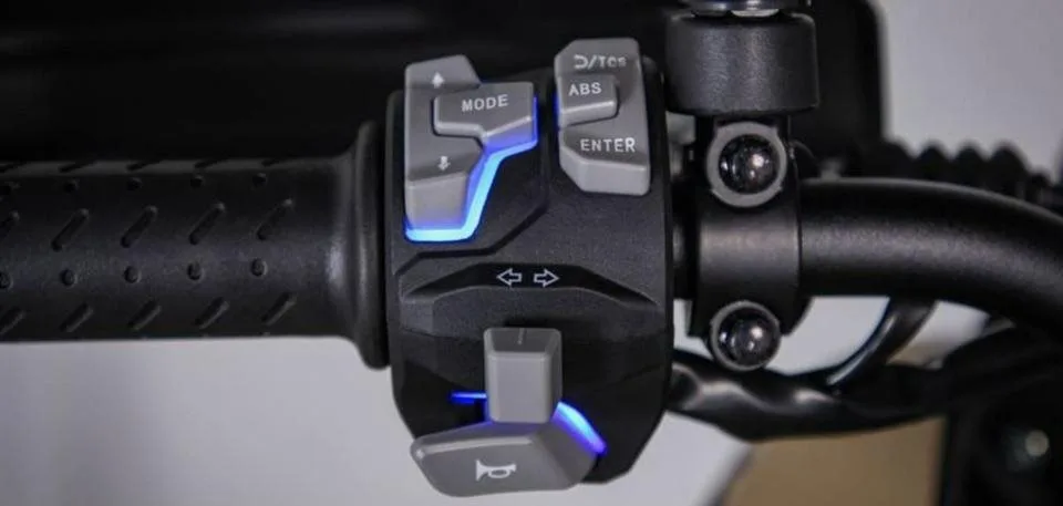 Voge DS625X