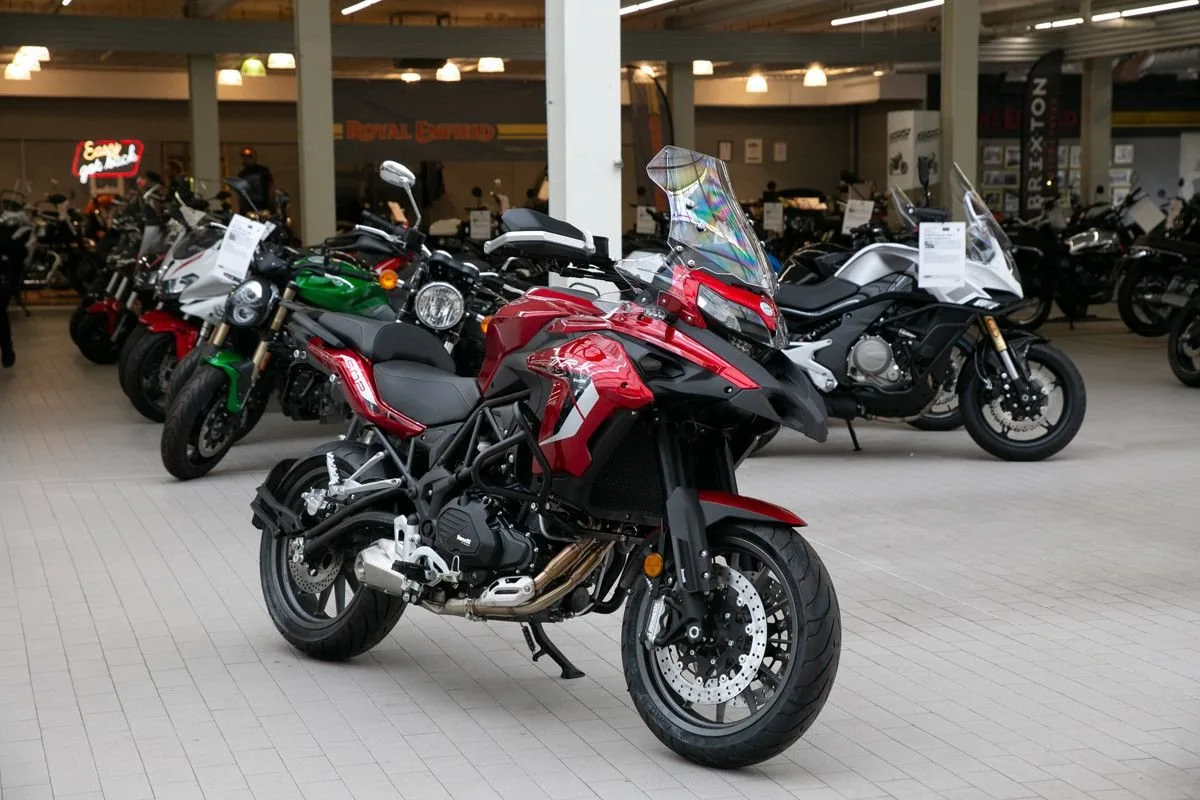 Benelli TRK 502