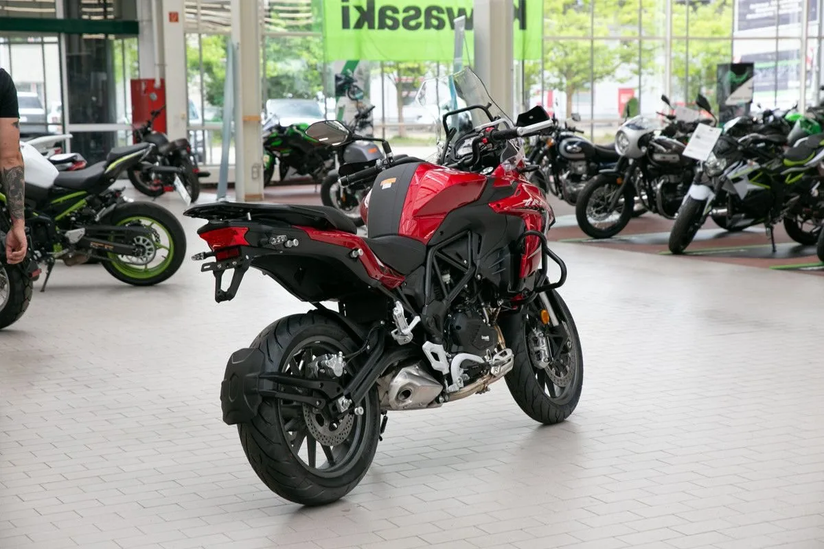 Benelli TRK 502