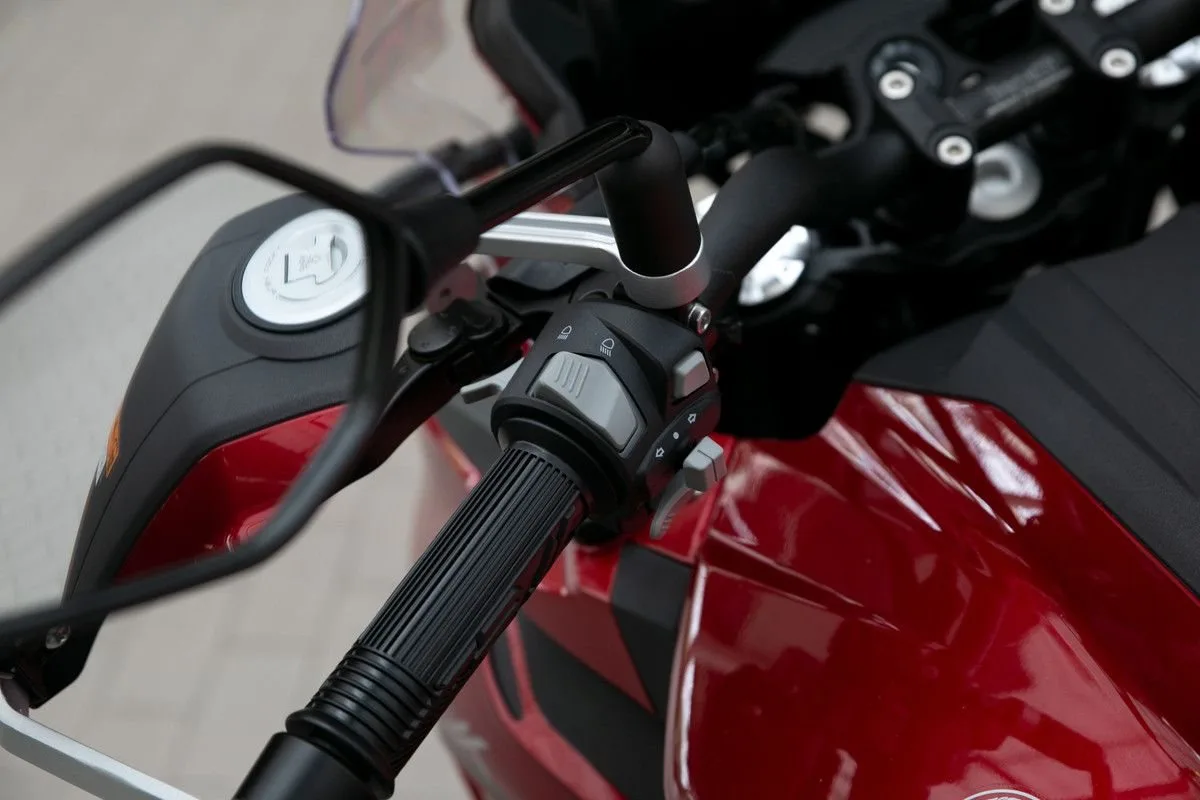 Benelli TRK 502