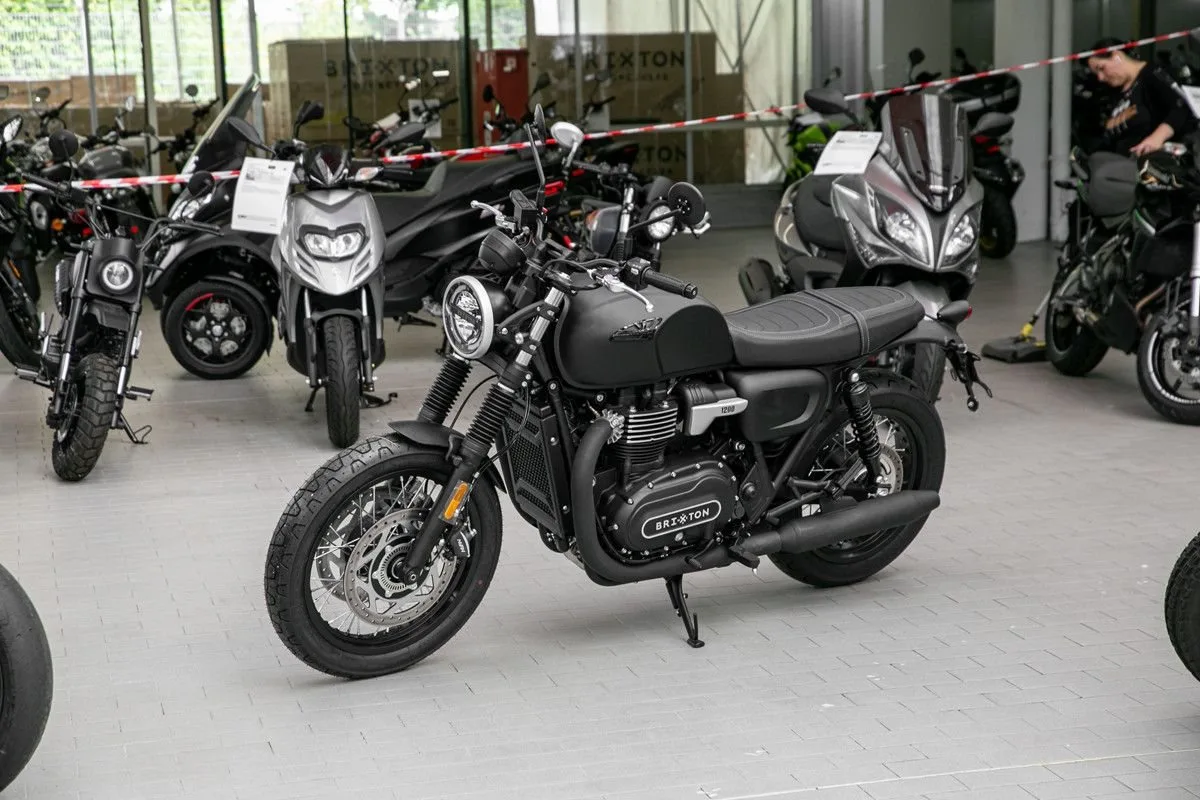 Brixton Cromwell 1200