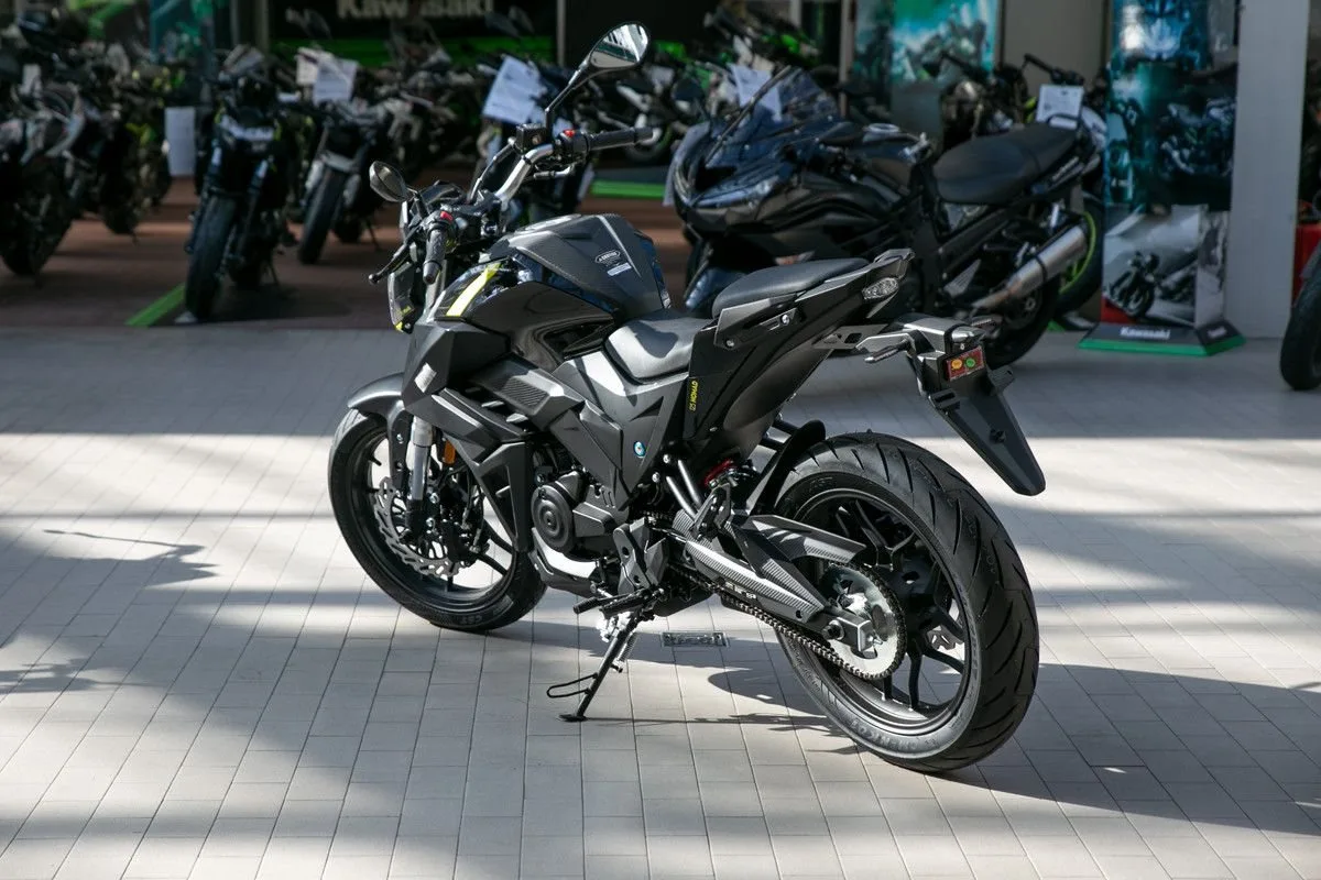 Motron Nomad 125