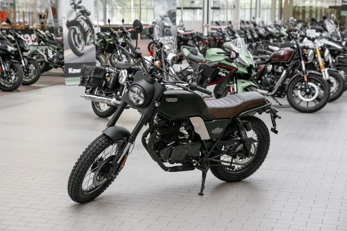 Brixton Felsberg 250