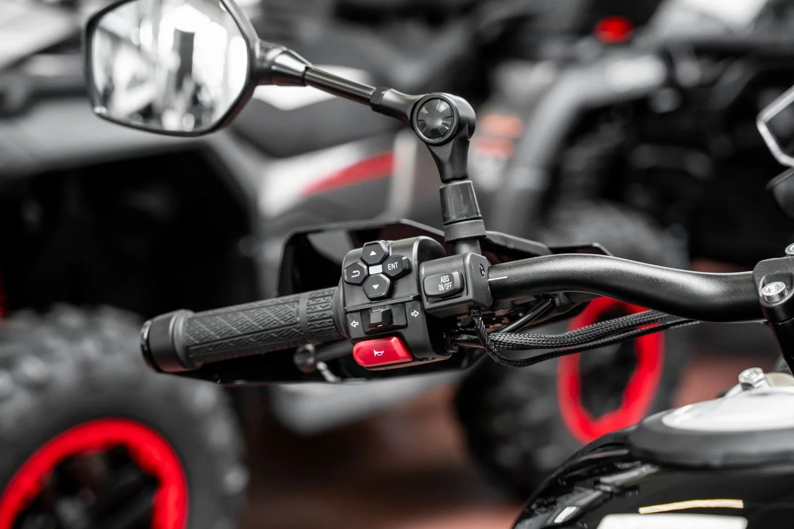 CFMOTO 450MT