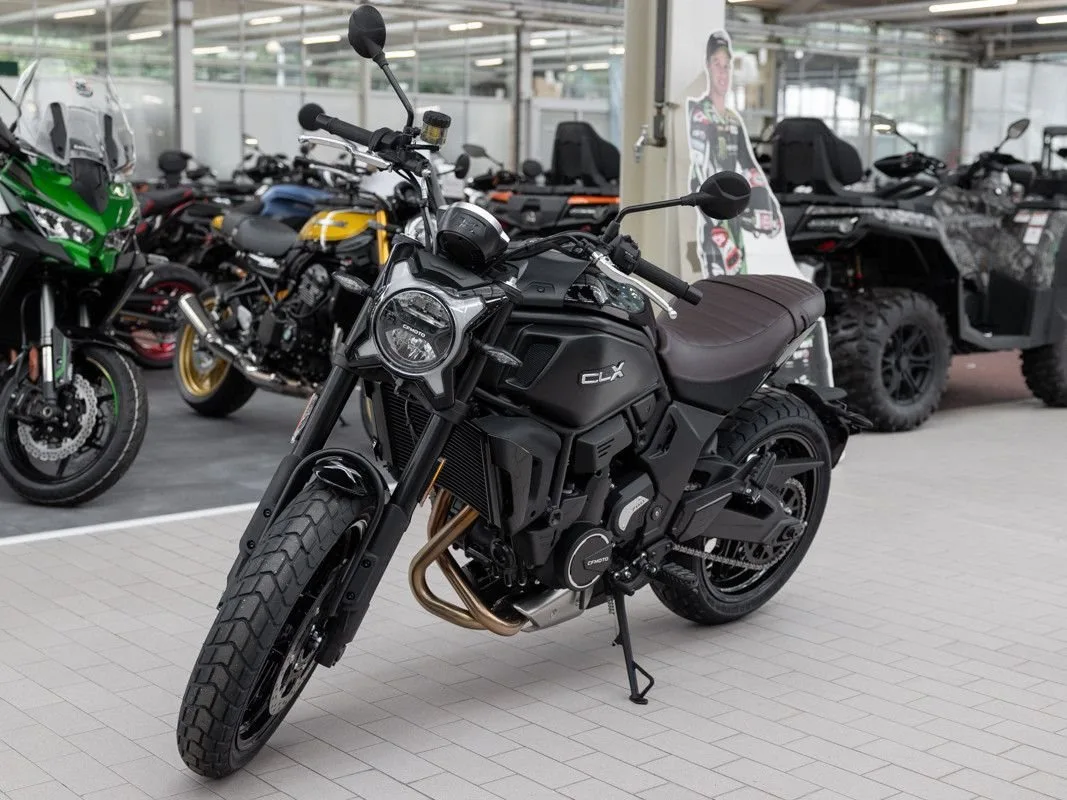 CFMOTO 700CL-X HERITAGE