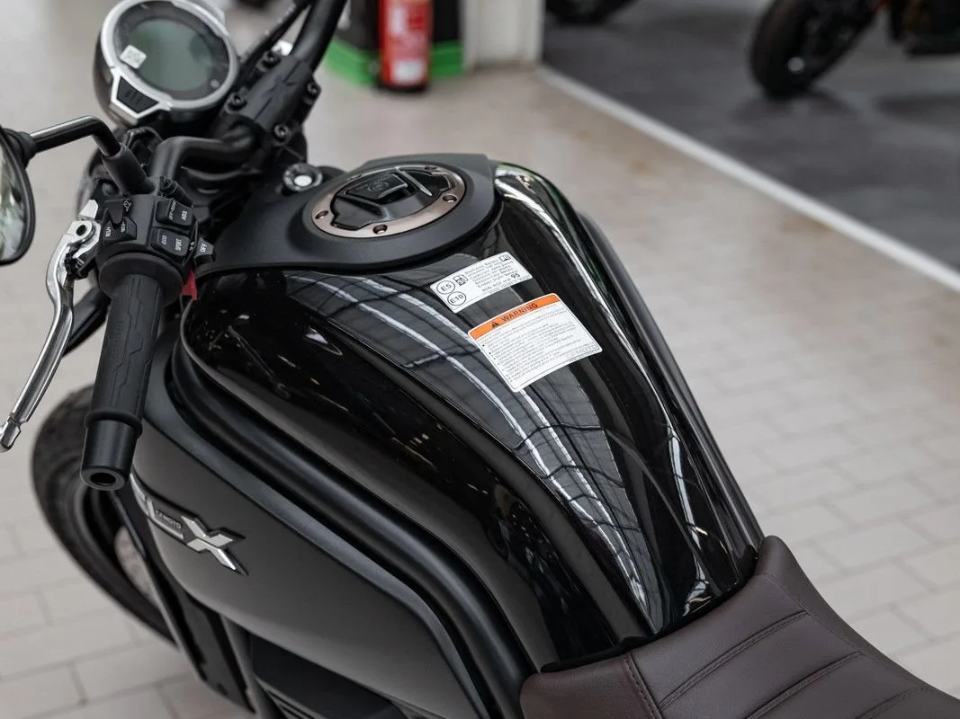 CFMOTO 700CL-X HERITAGE