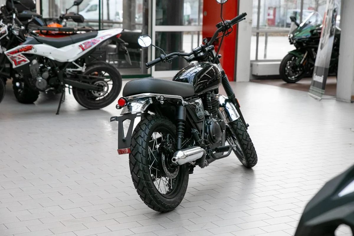 Brixton Cromwell 250