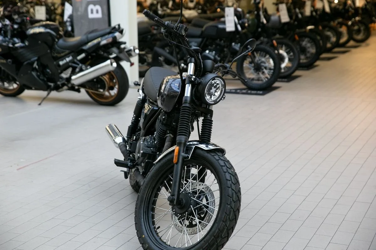 Brixton Cromwell 250