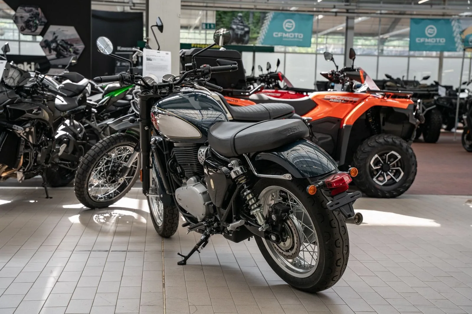 BSA Gold Star 650