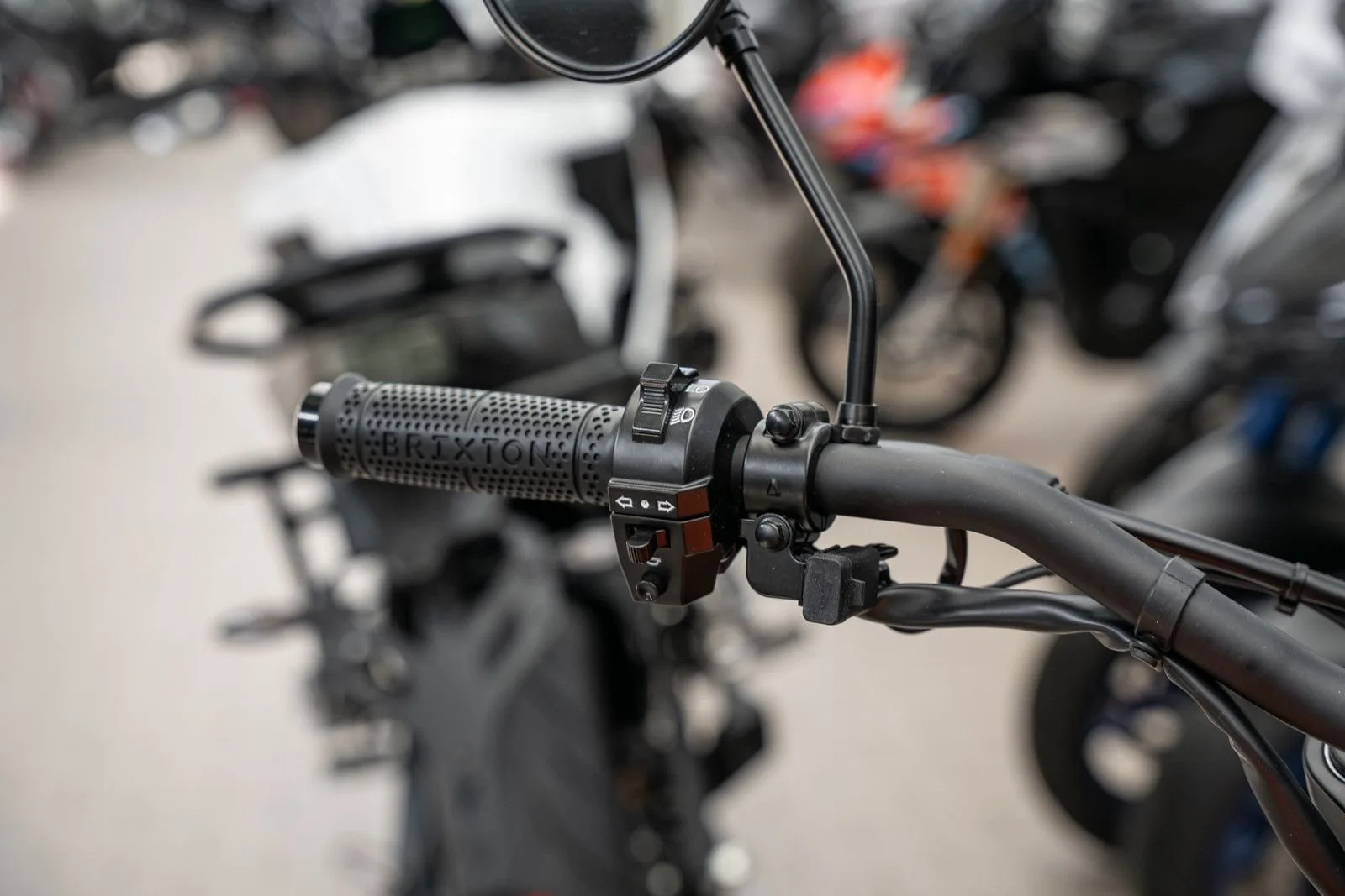 Brixton Cromwell 125