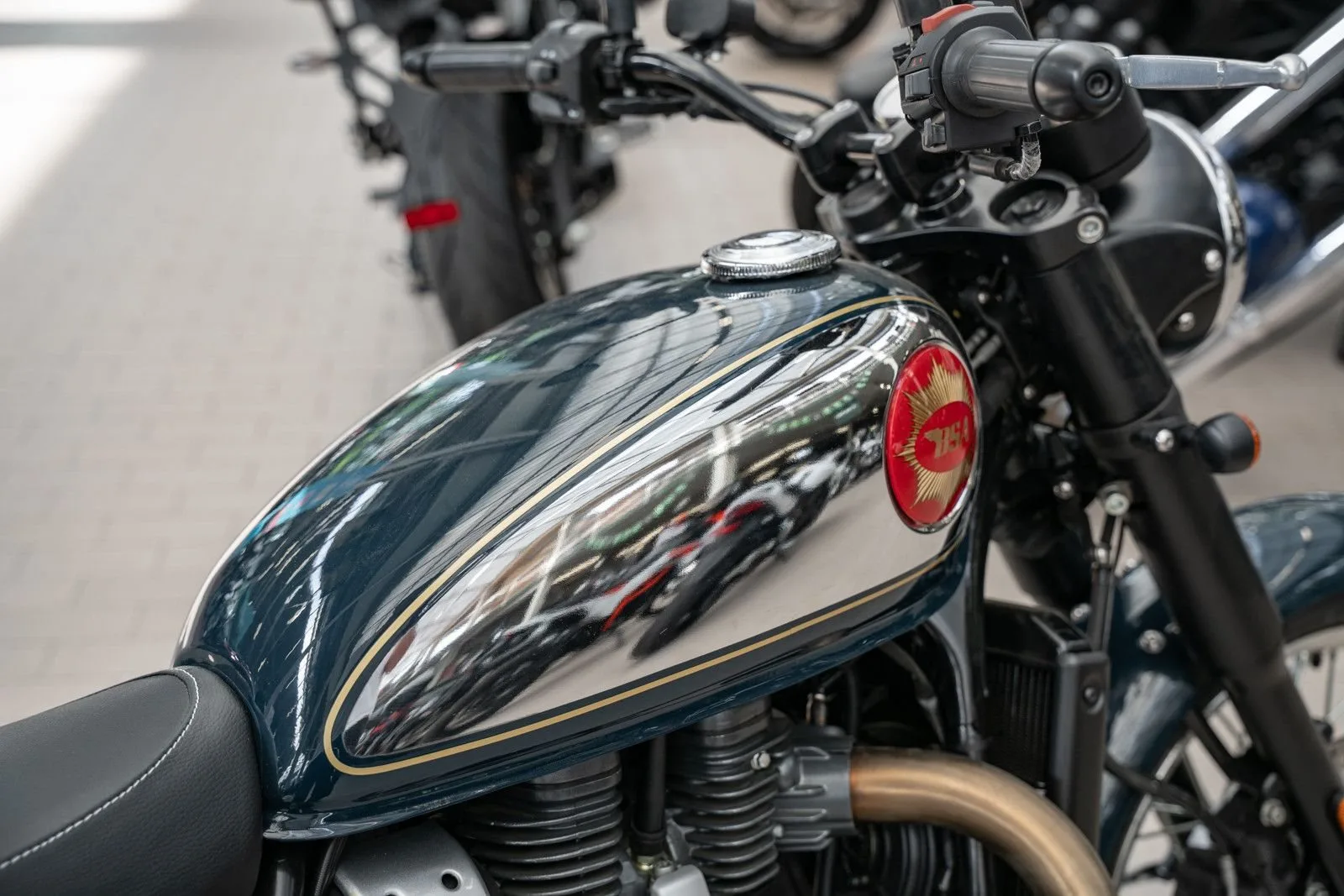 BSA Gold Star 650