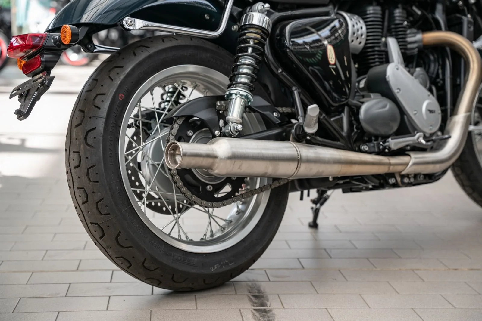 BSA Gold Star 650