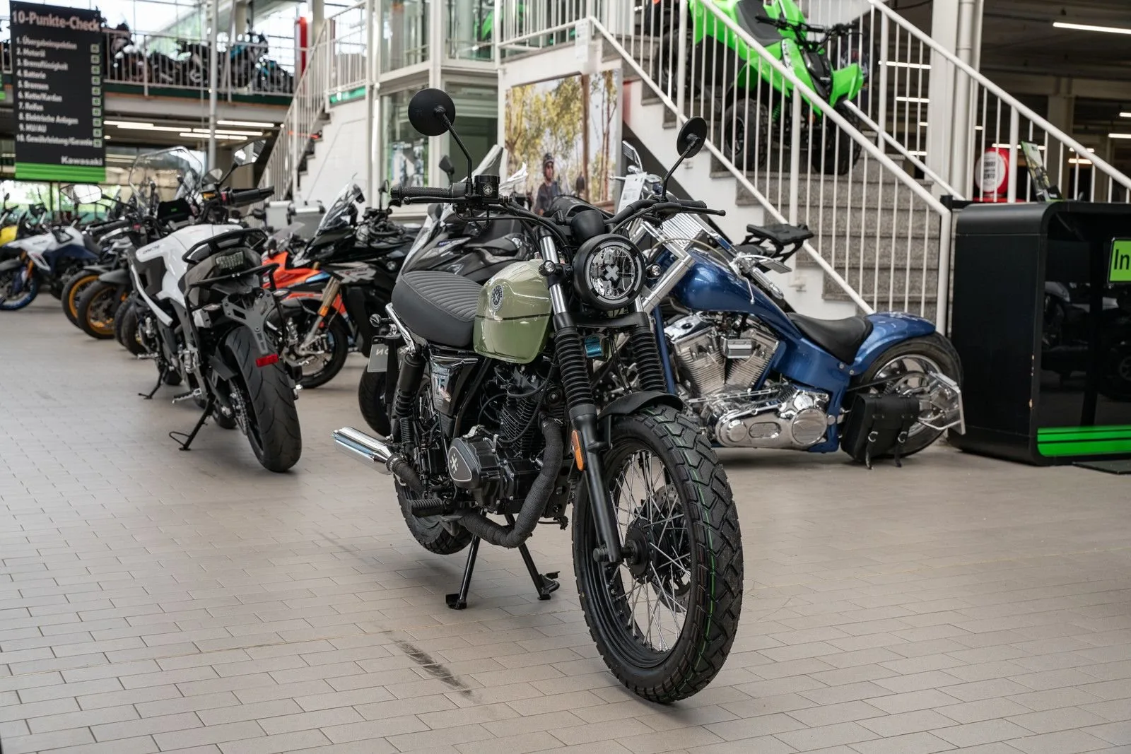 Brixton Cromwell 125