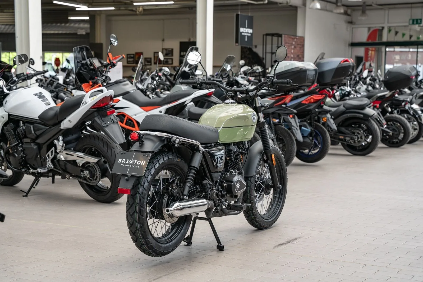 Brixton Cromwell 125
