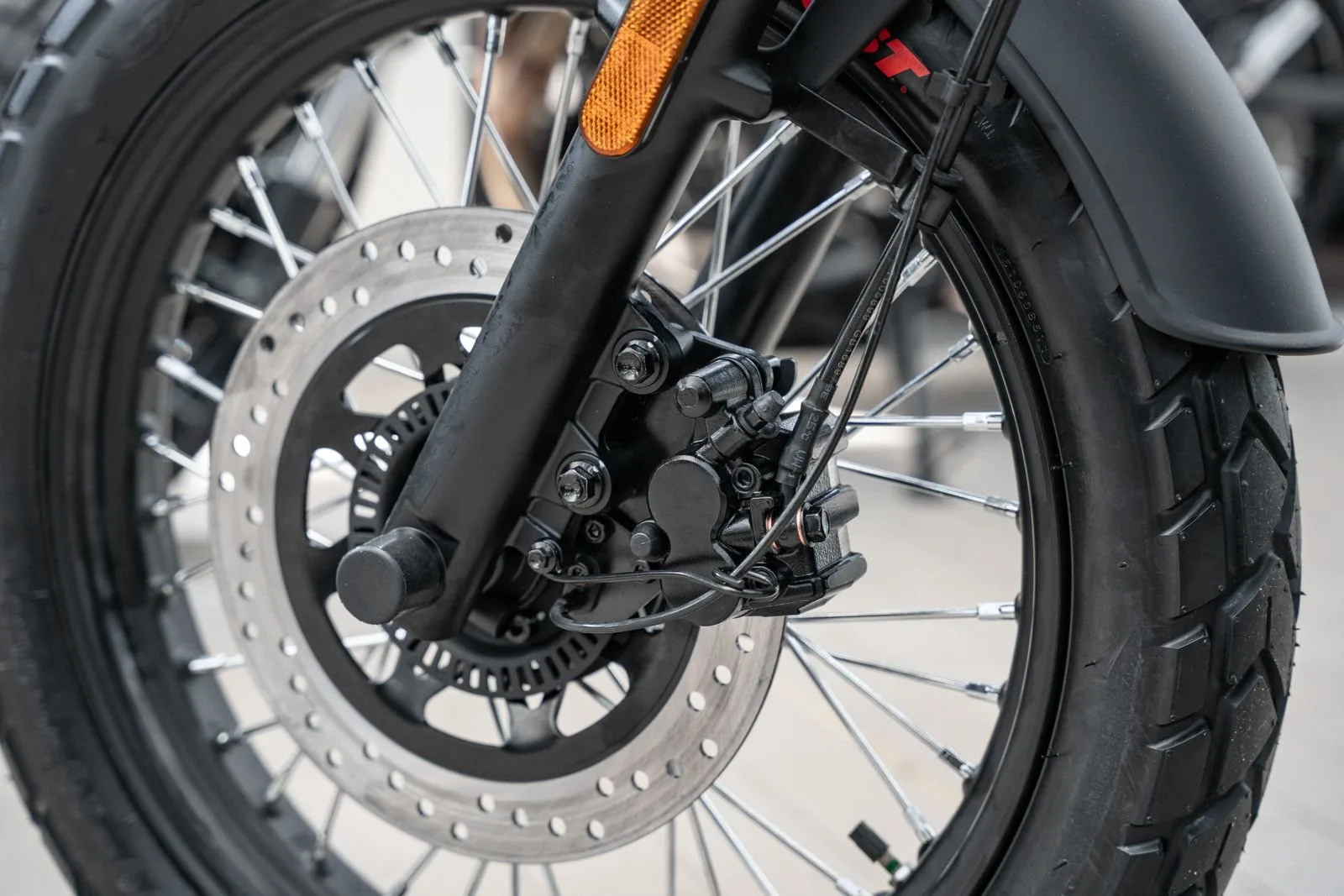 Brixton Cromwell 125