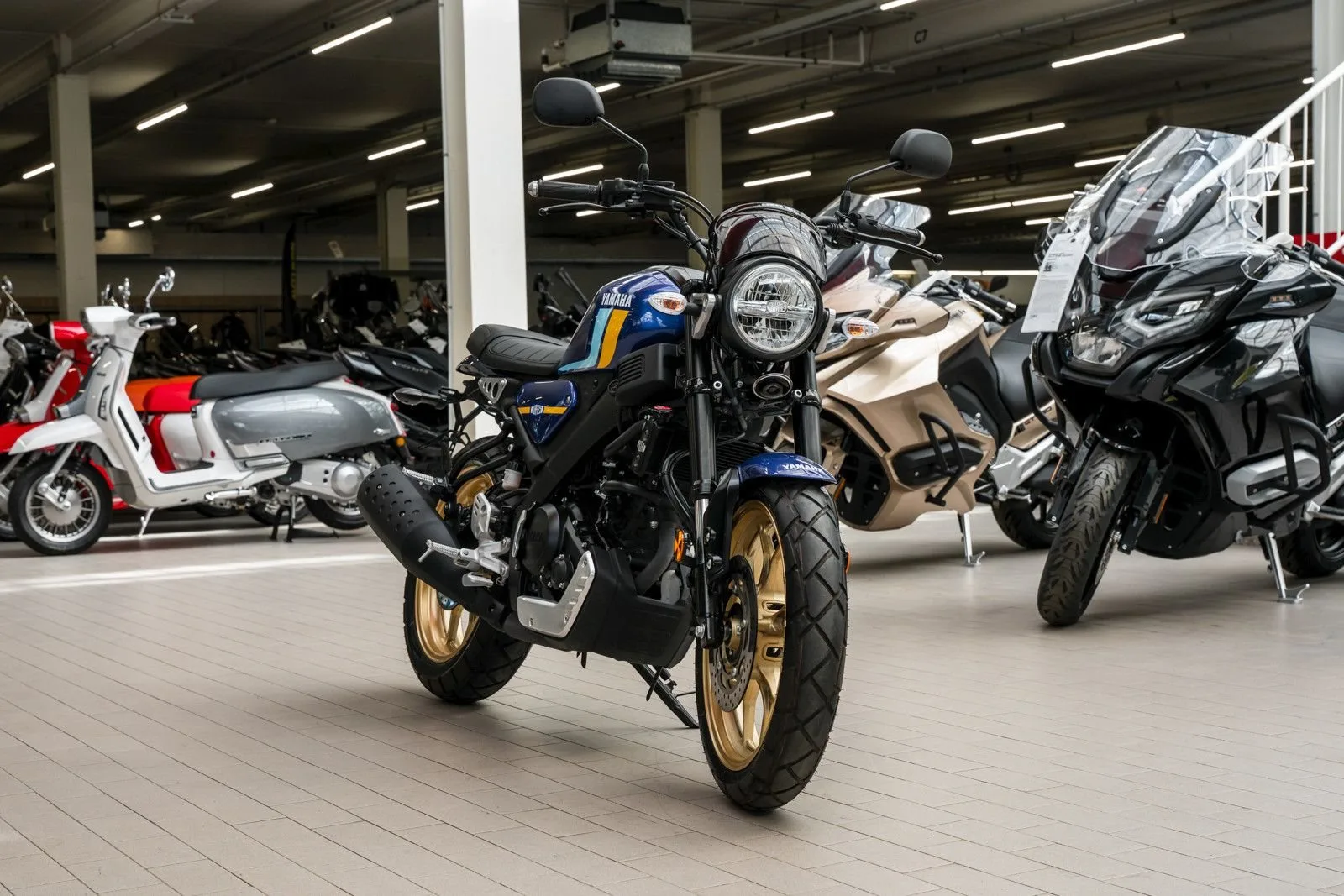 Yamaha XSR125