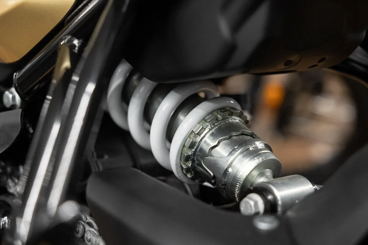 Royal Enfield Guerrilla 450