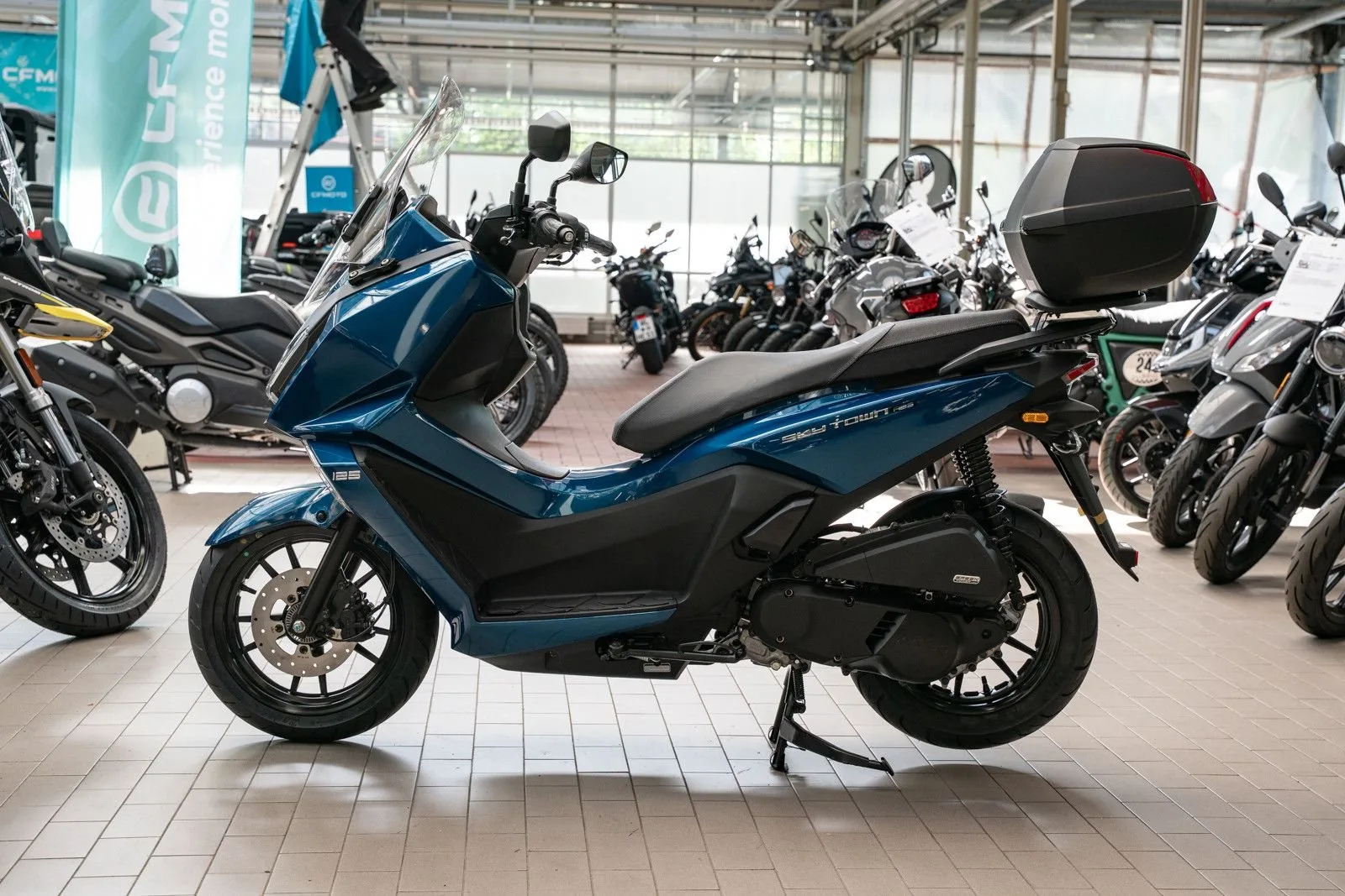 Kymco Sky Town 125i ABS