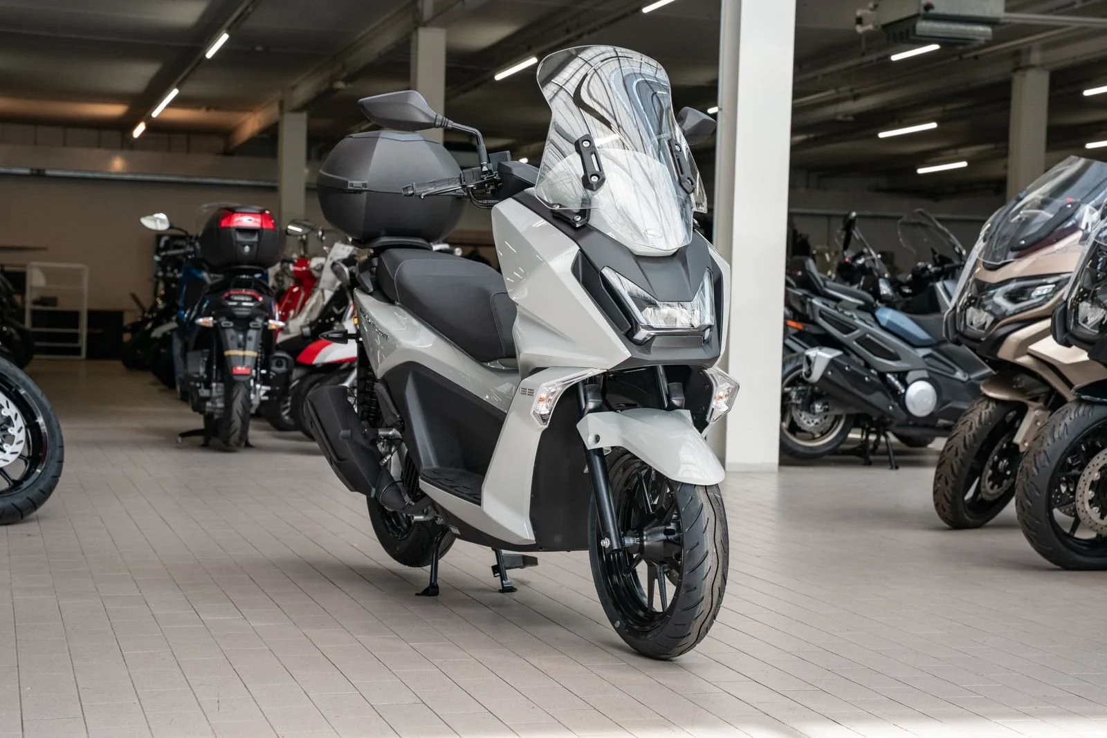 Kymco Sky Town 125i ABS