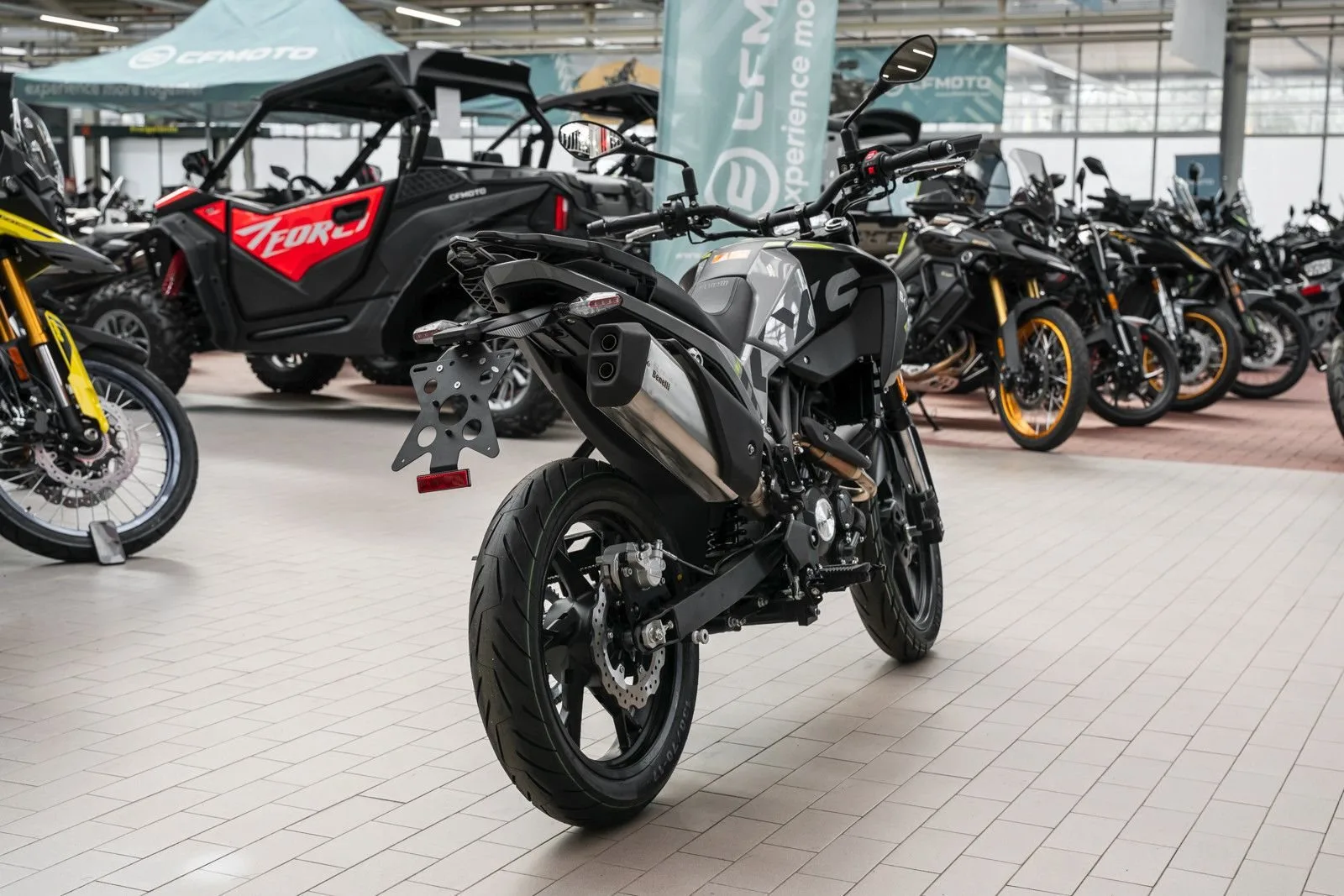 Benelli BKX 125 S
